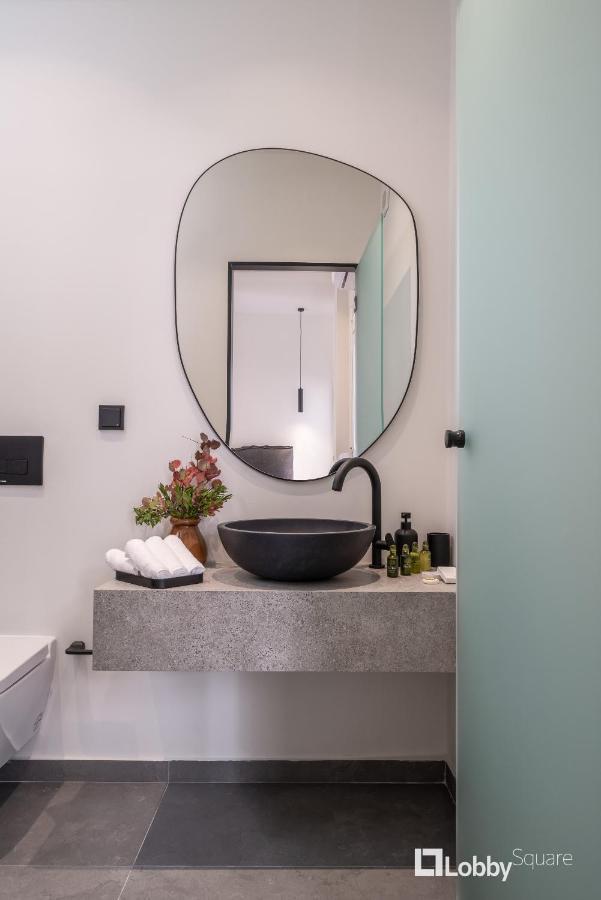 La Mer Apartment By Lobbysquare Piraeus Ngoại thất bức ảnh